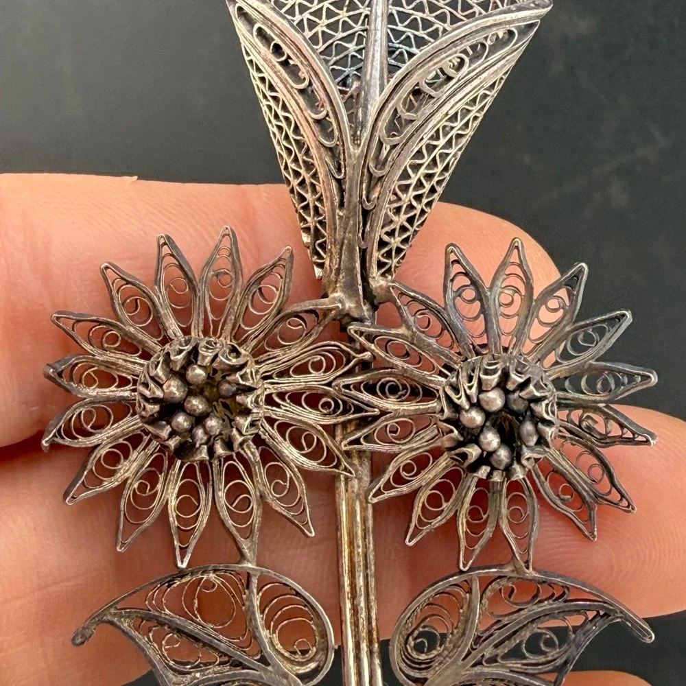 Vintage Spun Silver Brooch Silver Tone Filigree Sunflower Calla Lily Floral